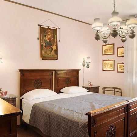 Appartamento Iris Cisterna dʼAsti Zewnętrze zdjęcie